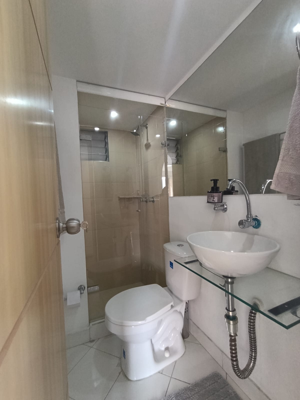 APARTAMENTO AMOBLADO EN  ARRIENDO EN BELEN