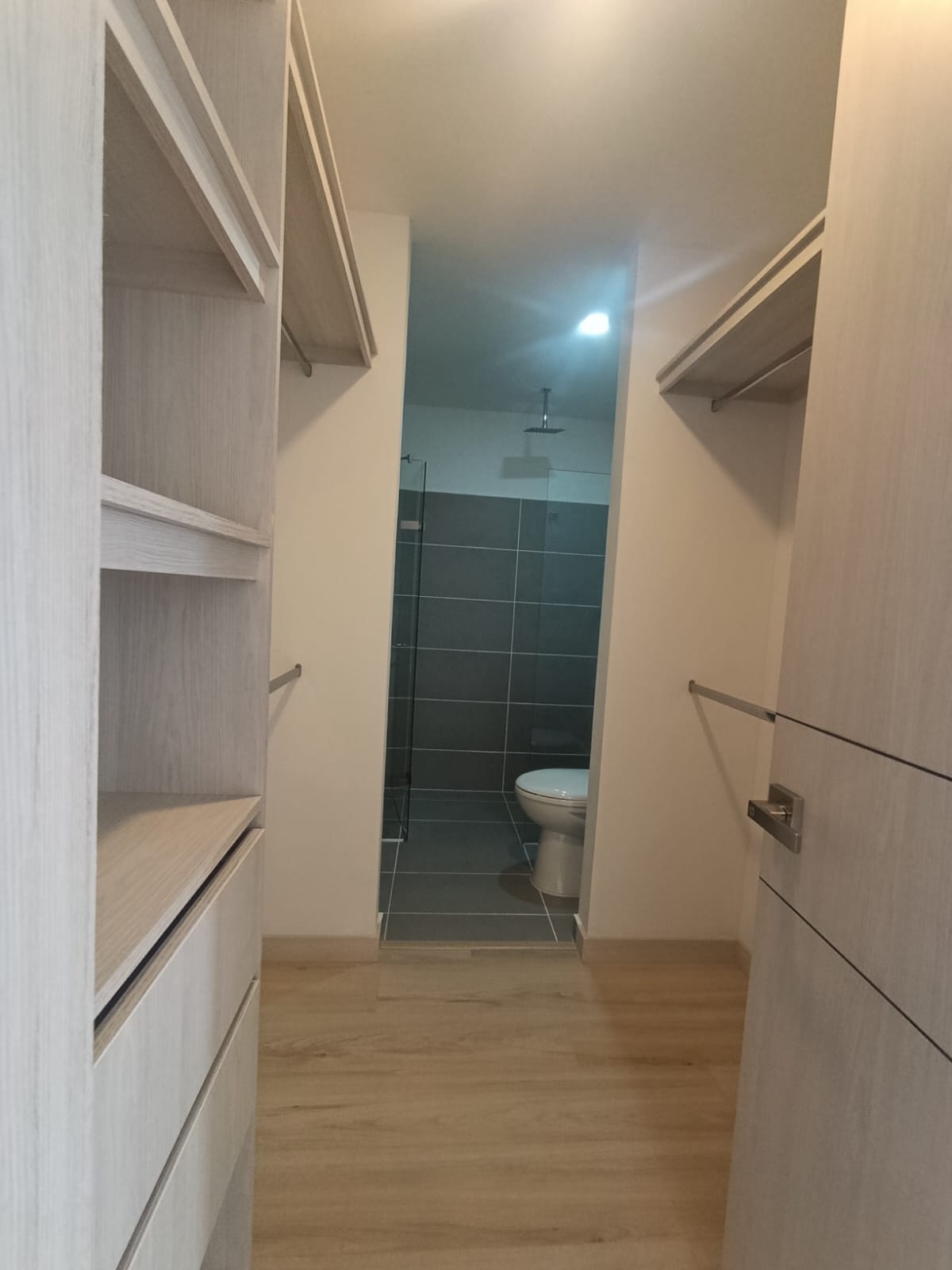 Arriendo apartamento en La Estrella para estrenar