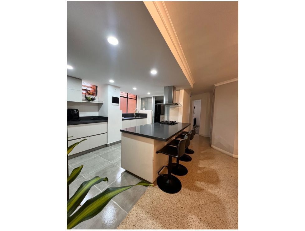 Apartamento para arriendo en Laureles Medellin