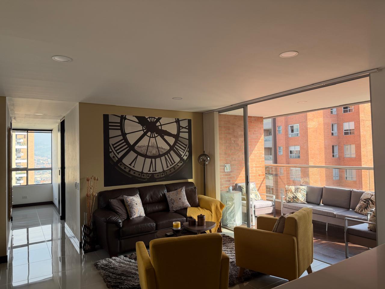 Apartamento en venta en Castropol Medellin