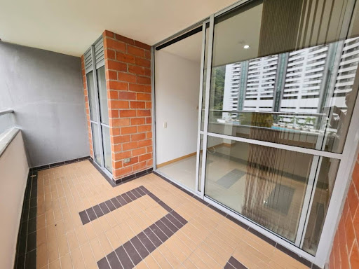 Apartamento en arriendo en Loma del Indio Poblado