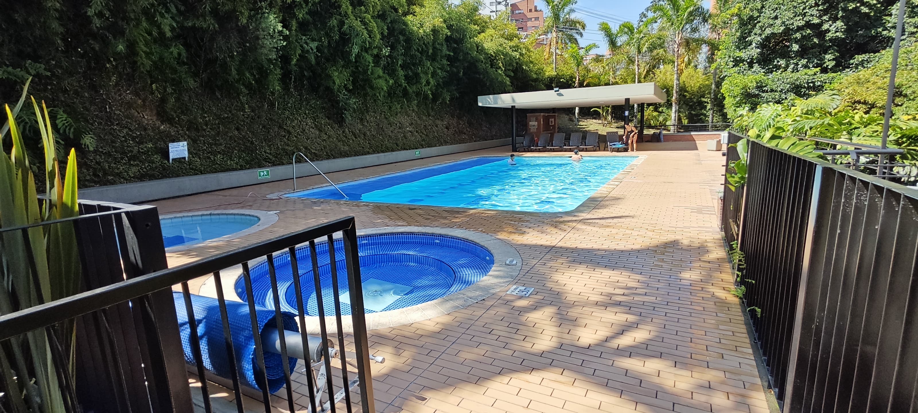 Apartamento para la venta en Loma de Los Gonzalez Poblado Medellin