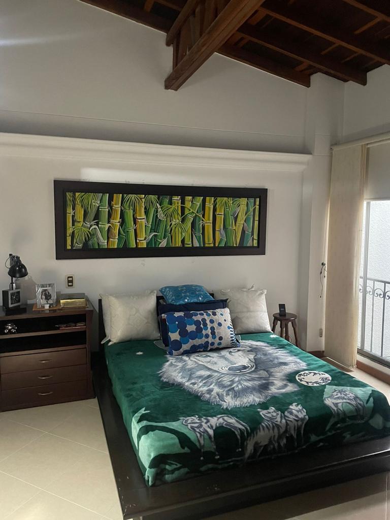 VENDO CASA EN SABANETA ANTIOQUIA