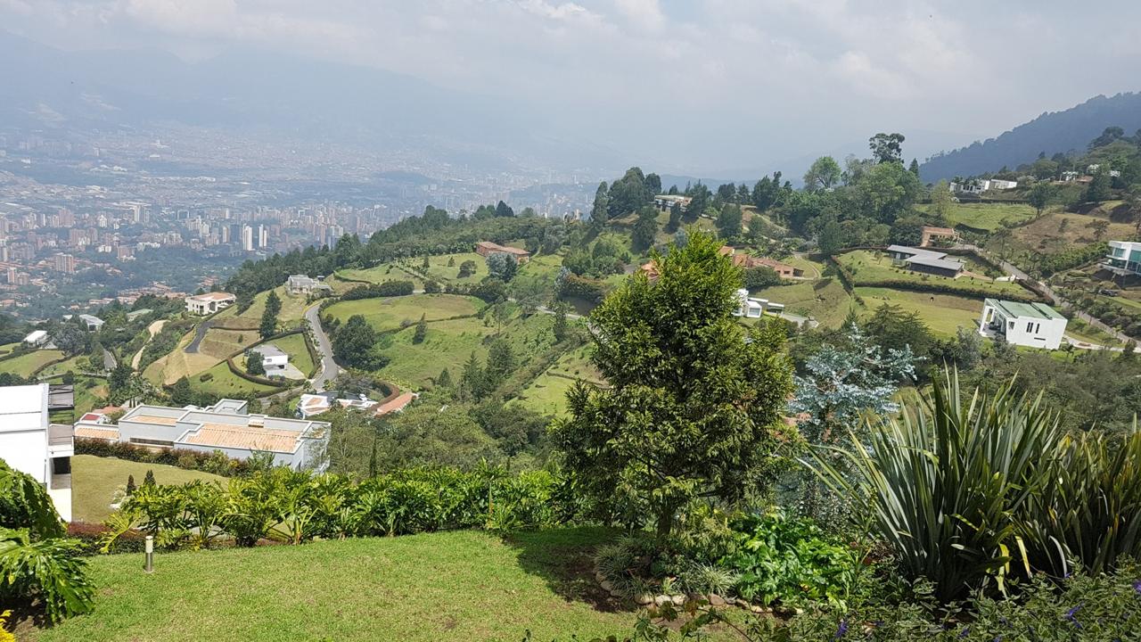 Casa en venta en las Palmas Medellin