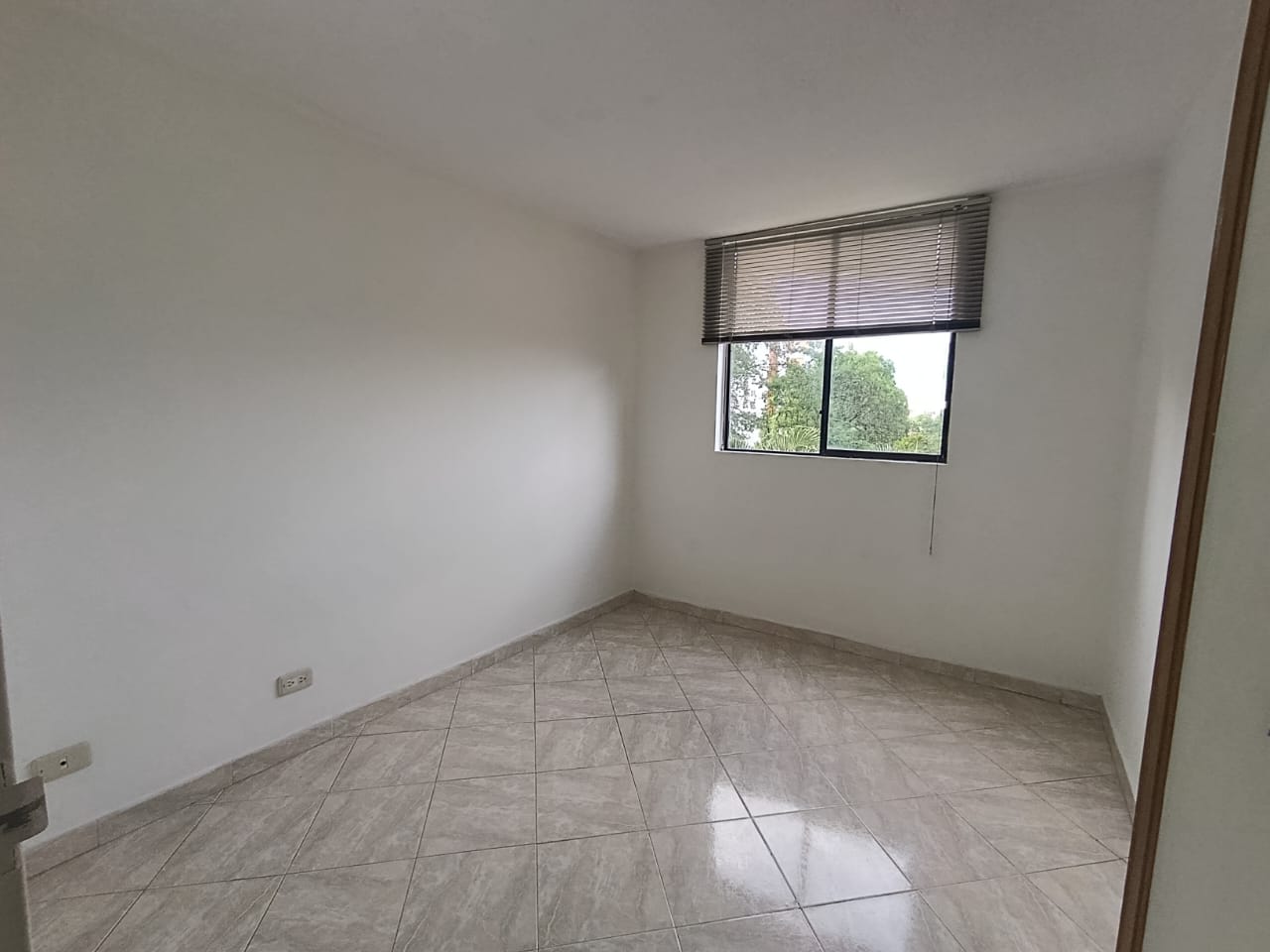 Apartamento en Arriendo Loma de los Bernal