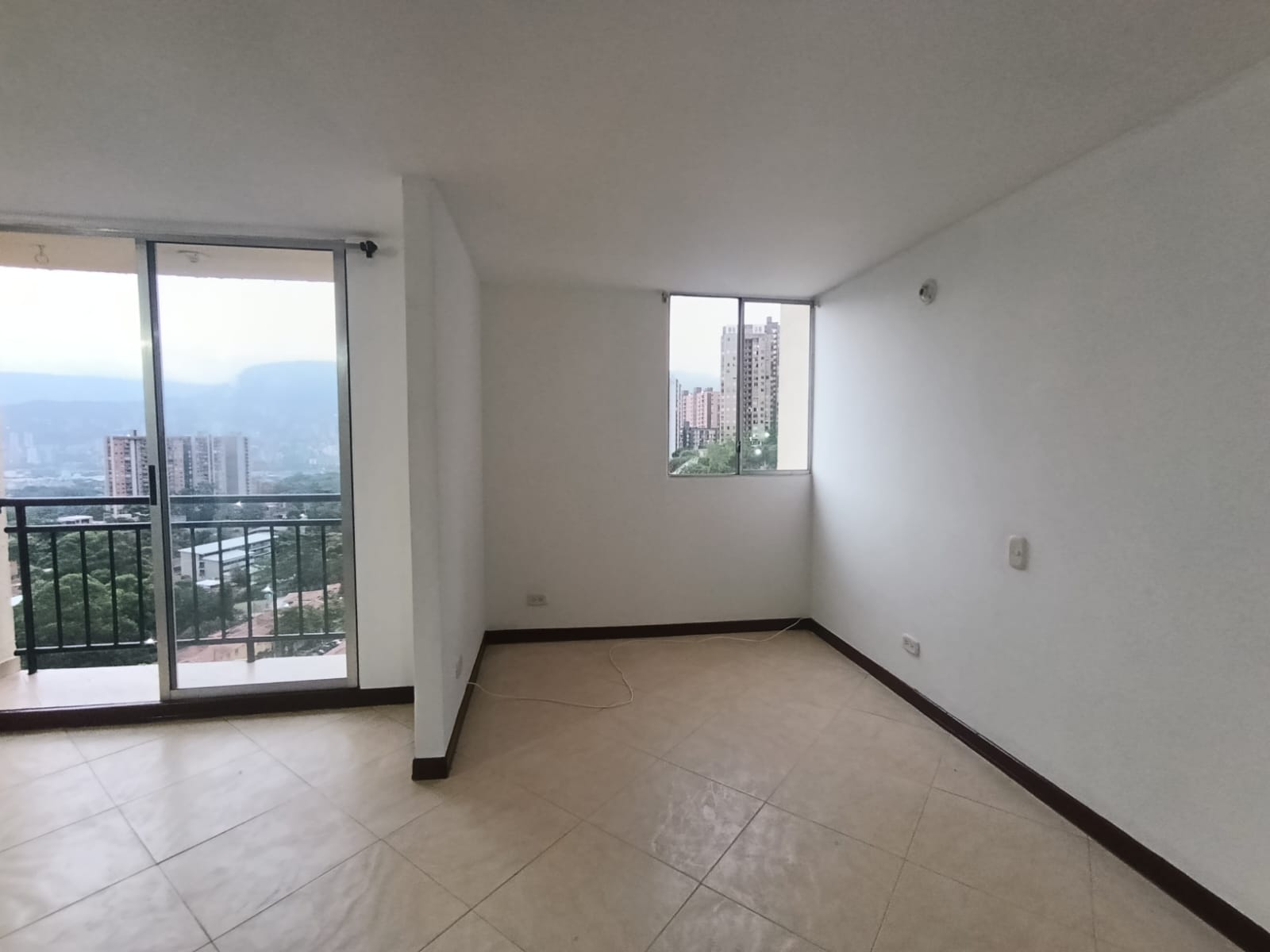 APARTAMENTO EN ARRIENDO, RODEO ALTO