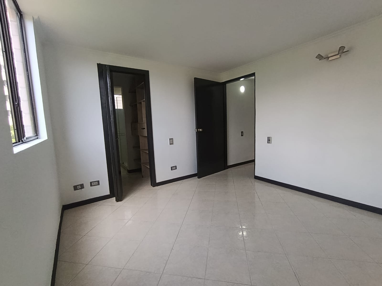 Apartamento en Arriendo Loma de los Bernal