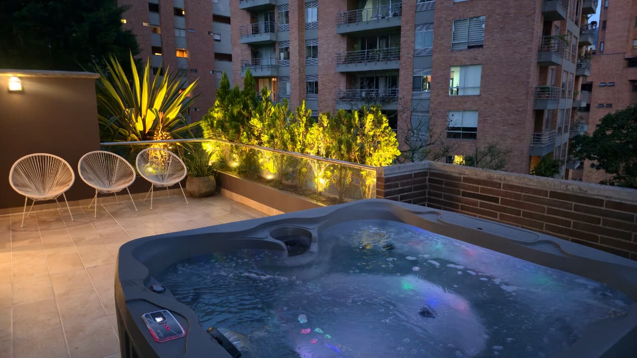 Apartamento amoblado para arriendo en Lalinde Poblado