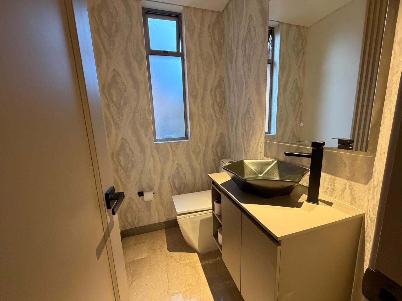 Casa en  venta en la Calera el    Poblado Medellin