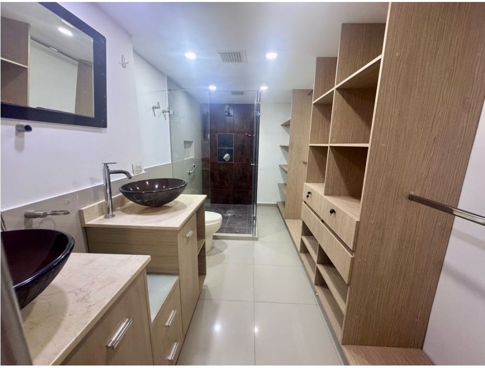 Apartamento en venta Medellín Poblado sector Castropol
