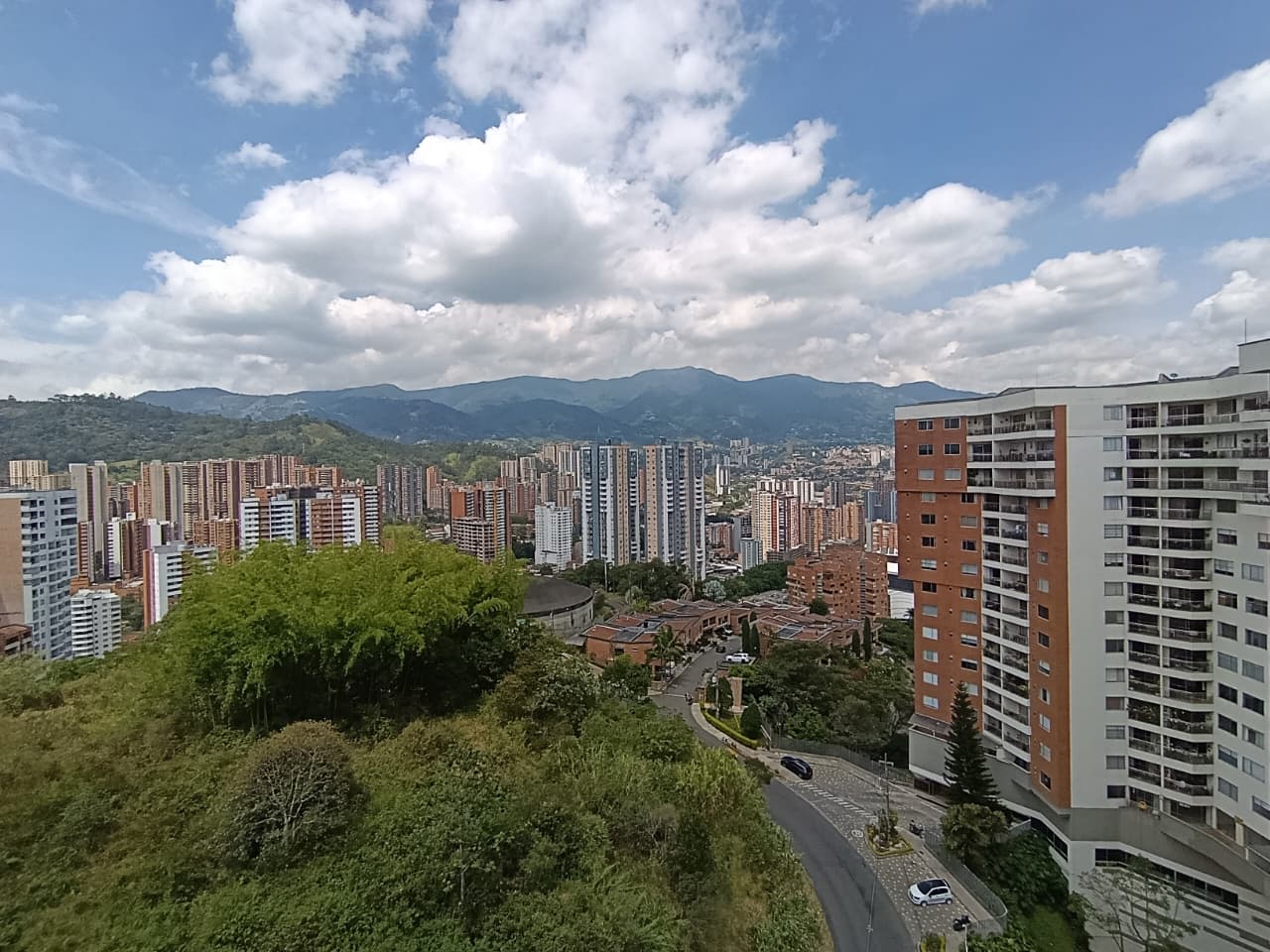 Apartamento en Arriendo  Sabaneta Las Lomitas