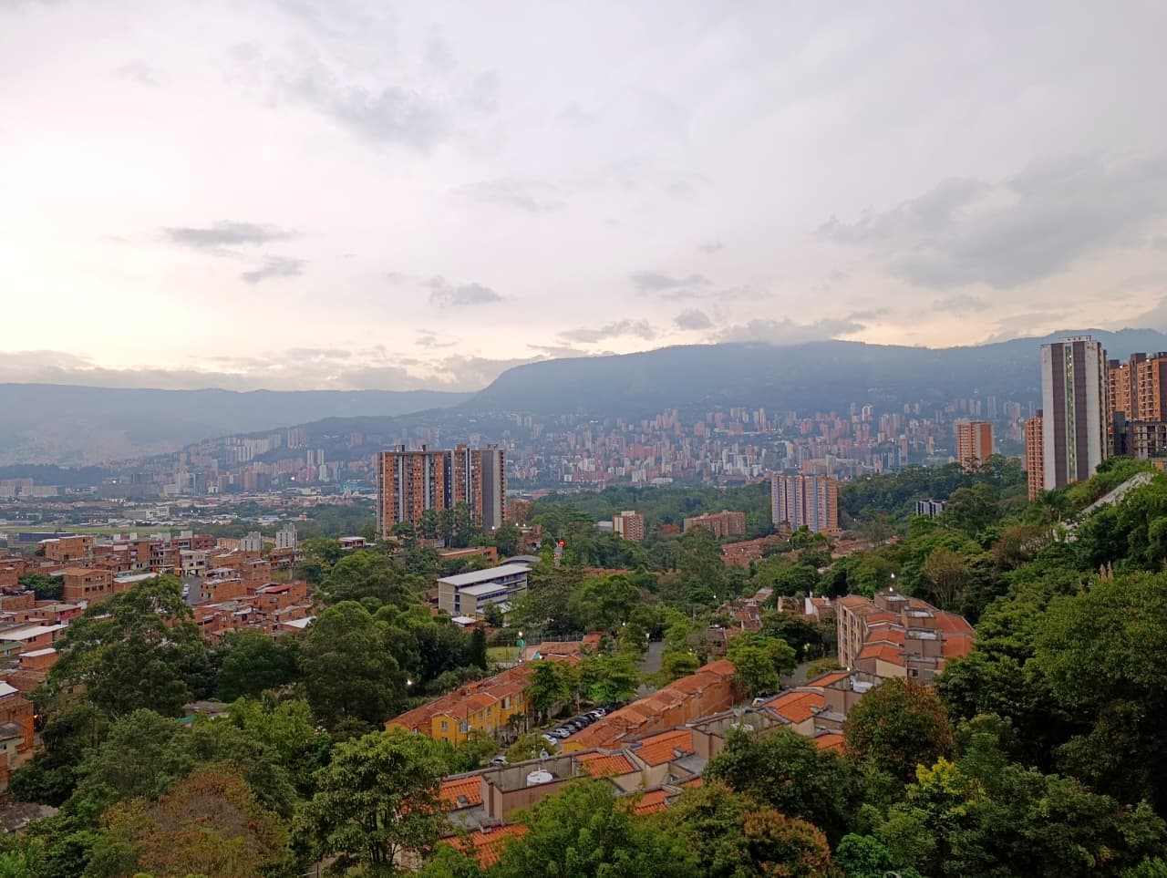 APARTAMENTO EN ARRIENDO, RODEO ALTO