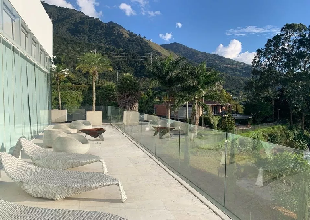 Casa en venta en las Palmas Medellin