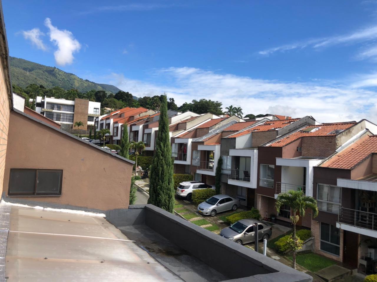 Casa para la venta en La Estrella Cerca del Parque - Antioquia