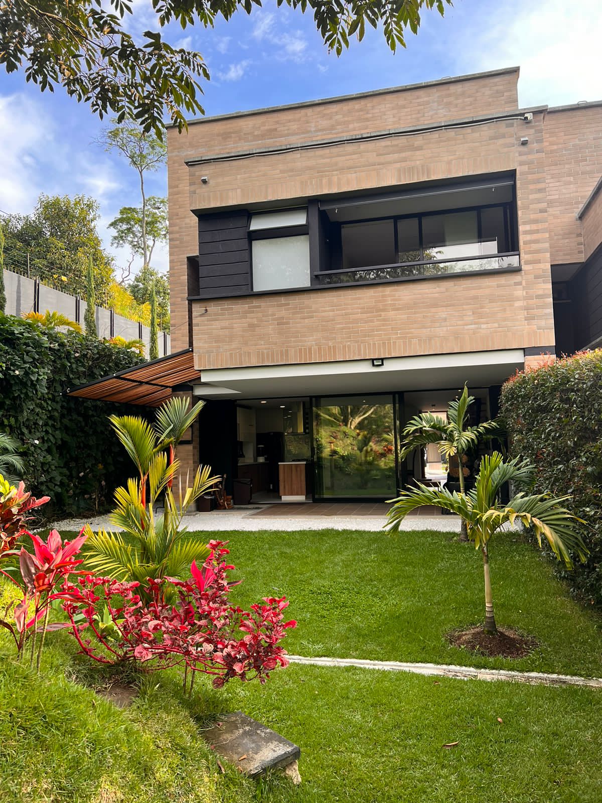 Casa para la venta en Envigado la Calleja