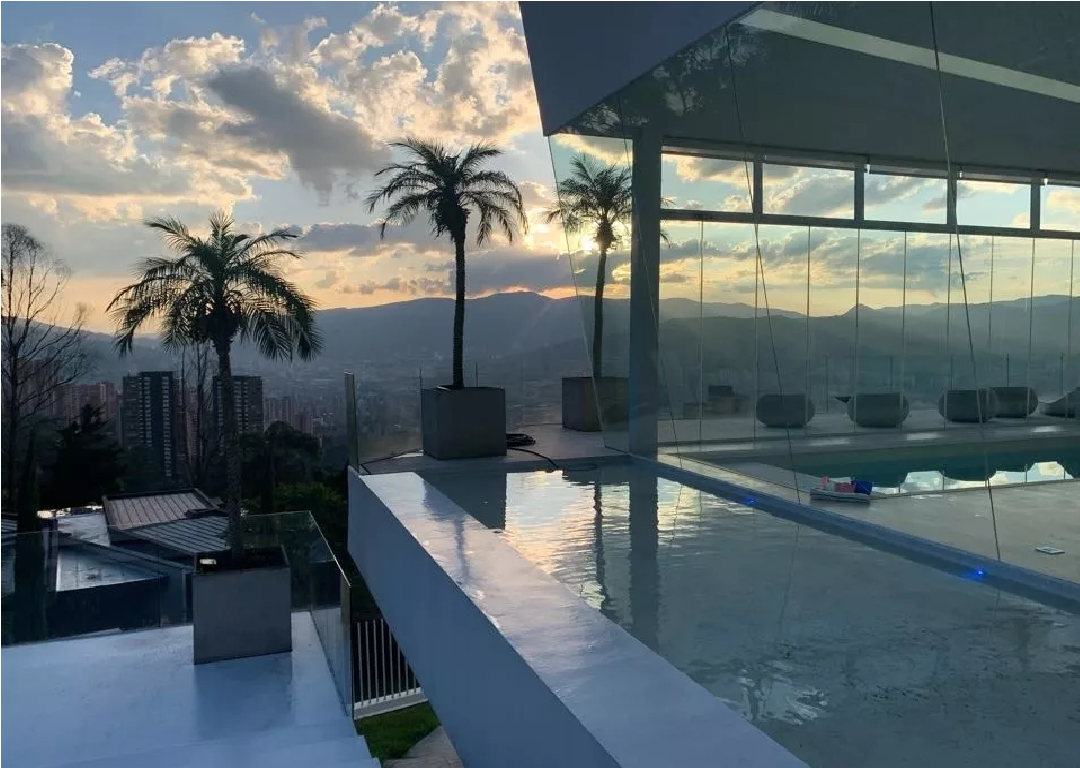 Casa en venta en las Palmas Medellin