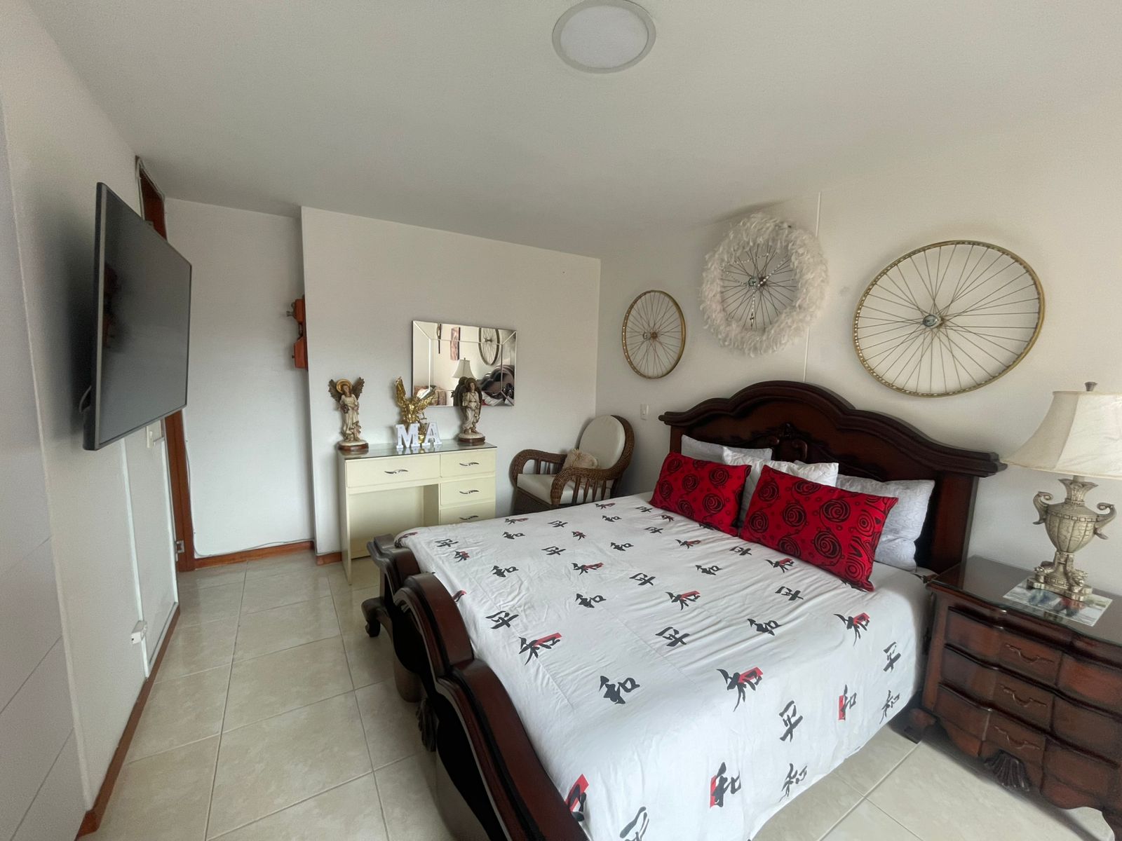 Apartamento en venta Medellin Loma de los Bernal
