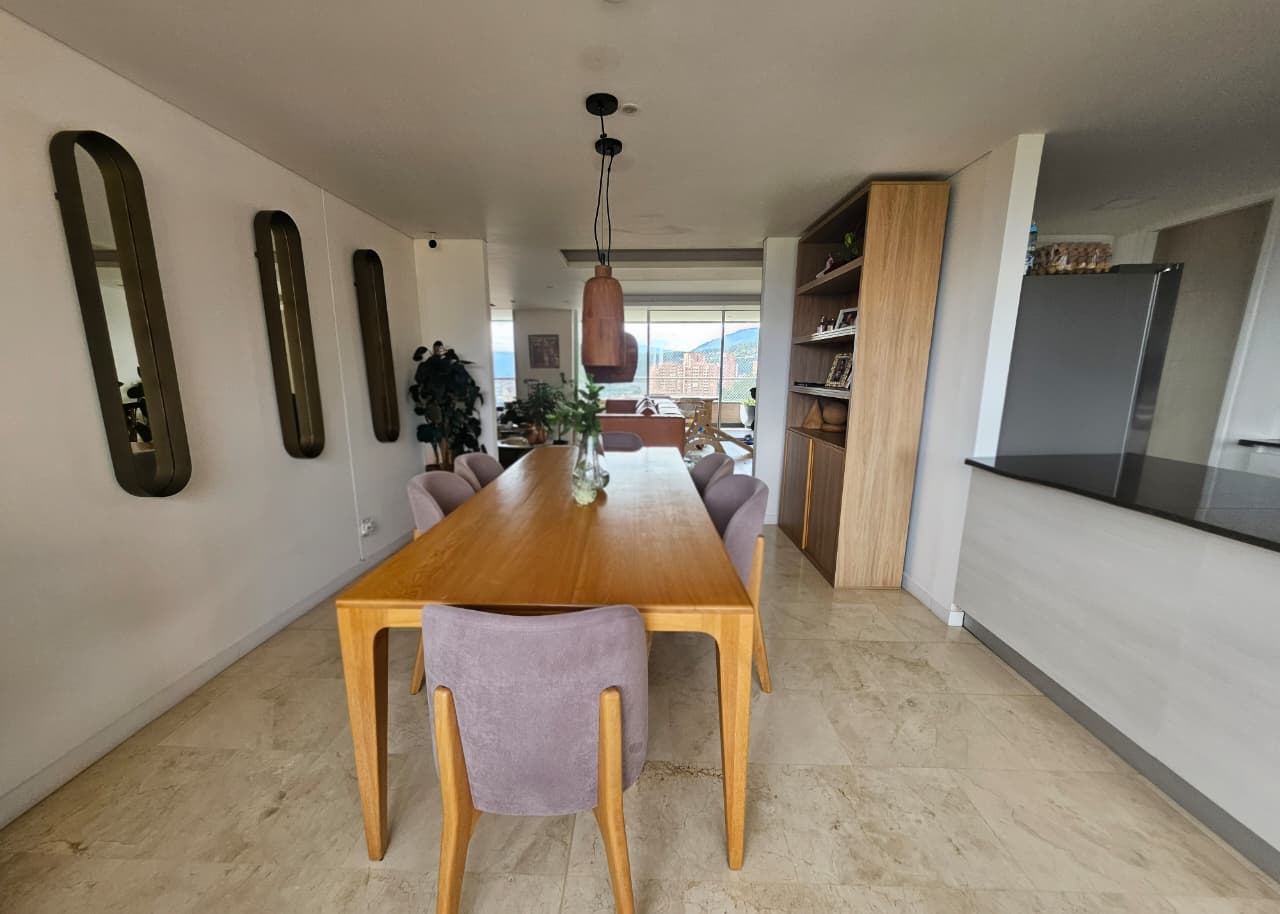 Apartamento para arriendo en La Calera Poblado Medellin