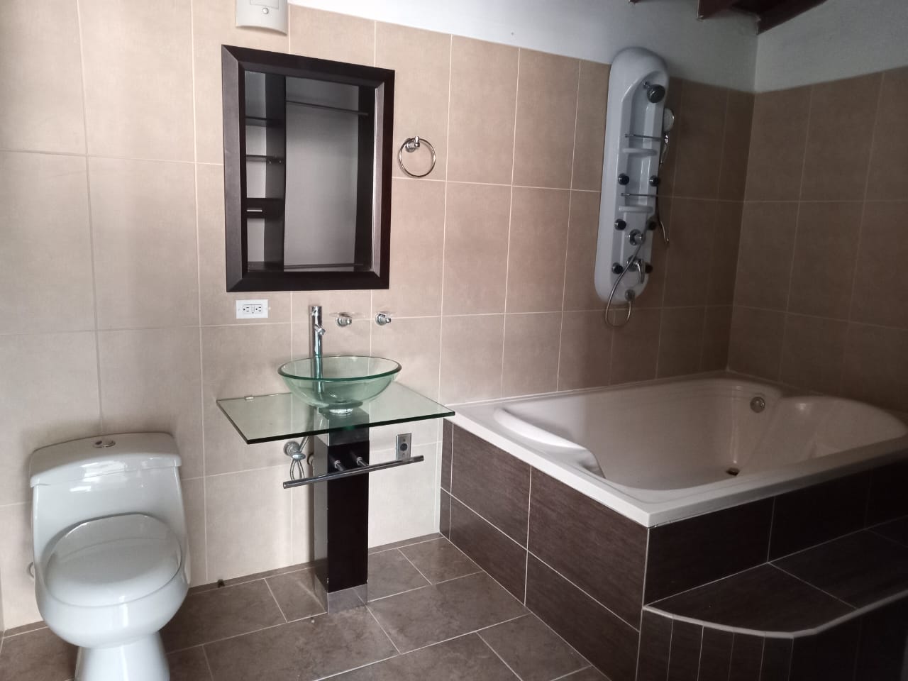 Casa en venta en la Estrella Antioquia