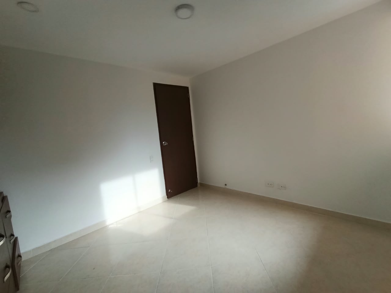 Apartamento en arriendo en Loma de los Bernal Medellín