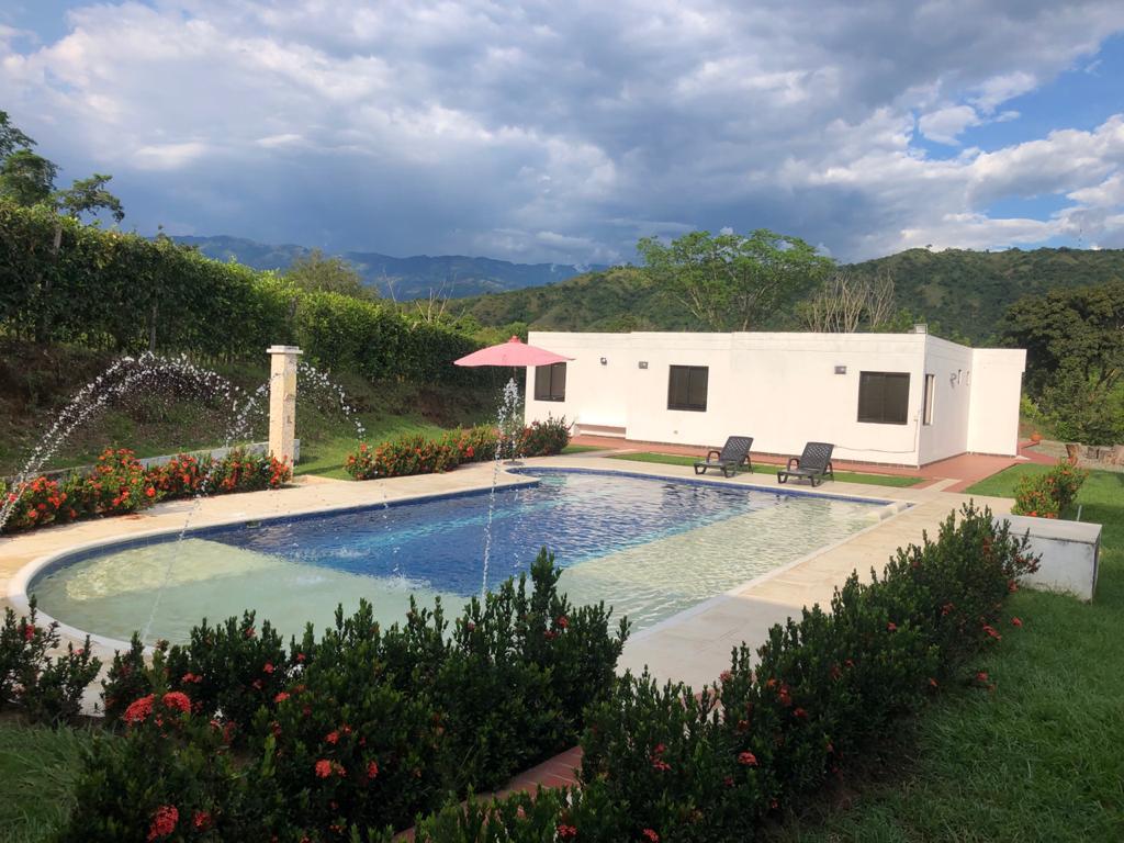 Hermosa Finca Para La Venta Santa Fe de Antioquia.