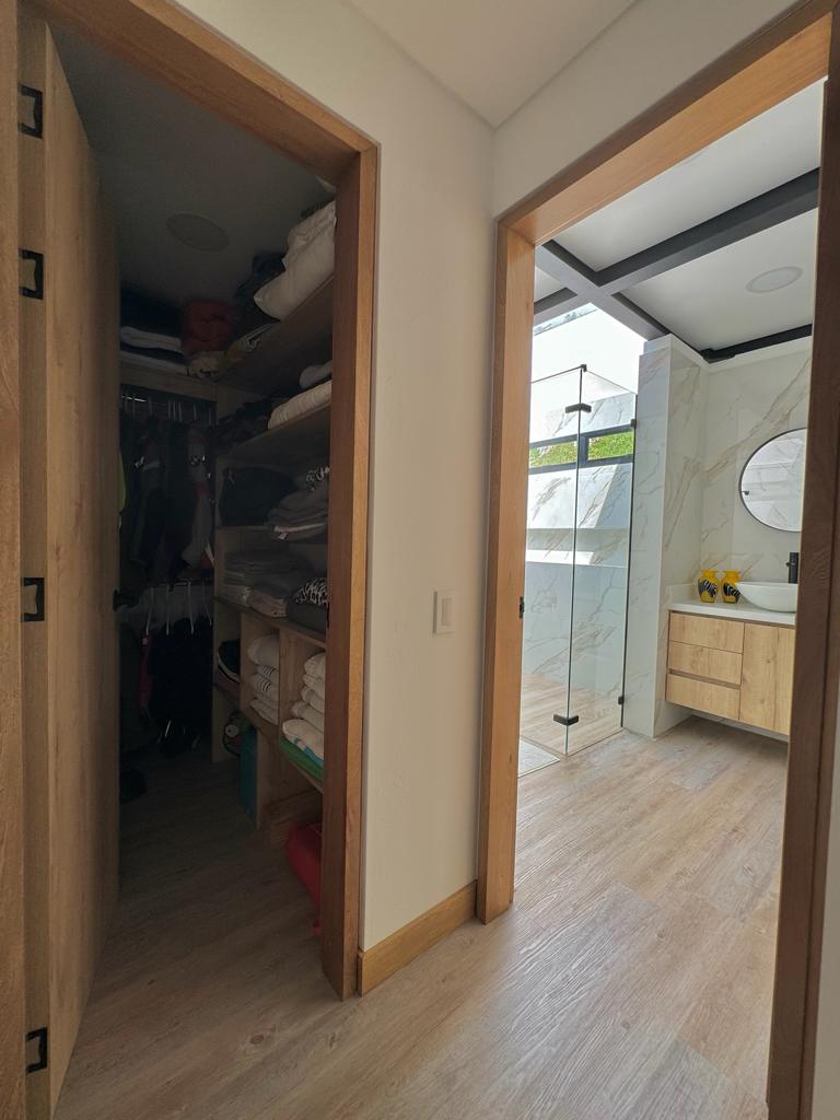 Casa en venta en las Palmas Medellin