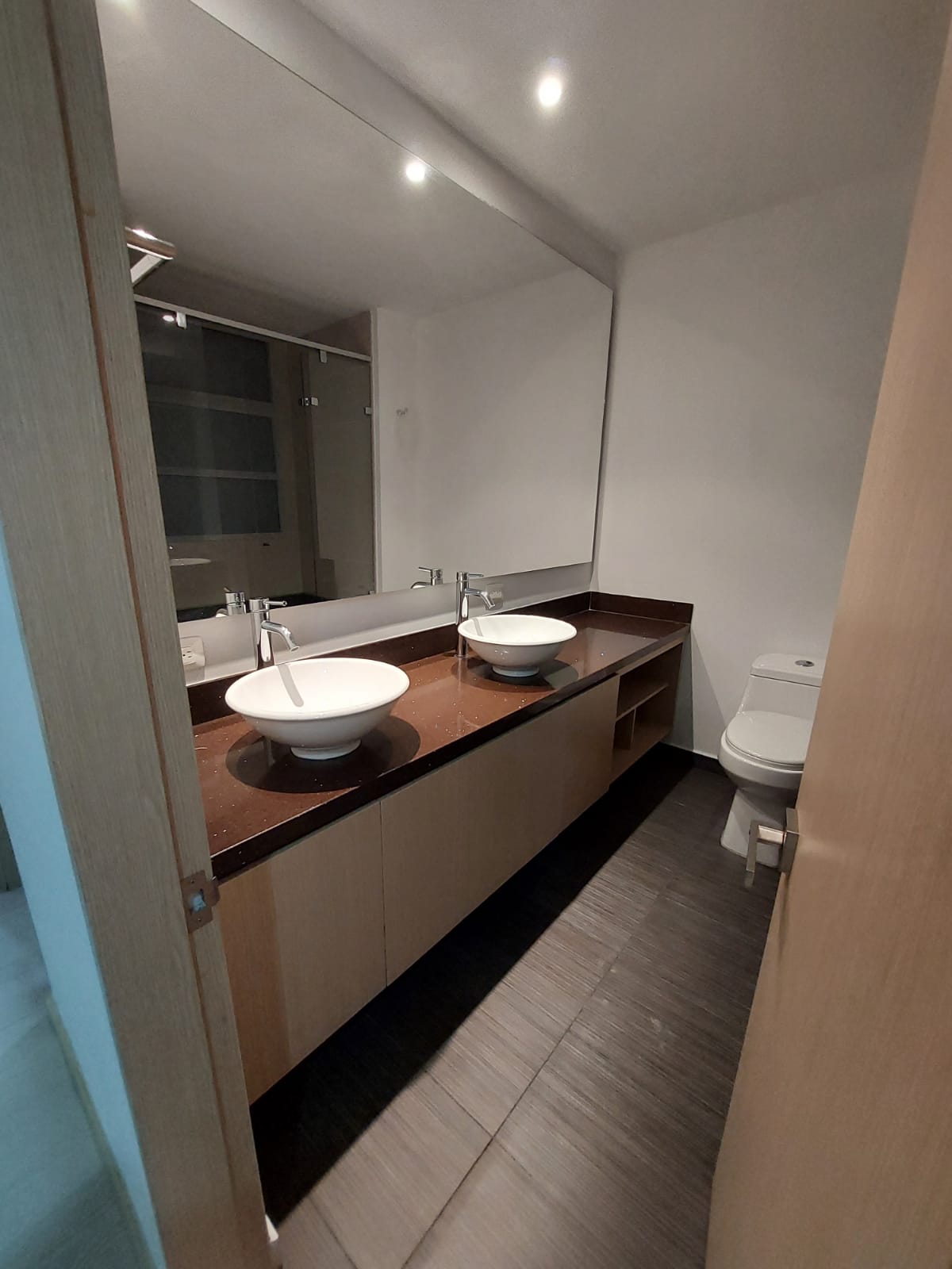 APARTAMENTO EN VENTA EN ENVIGADO