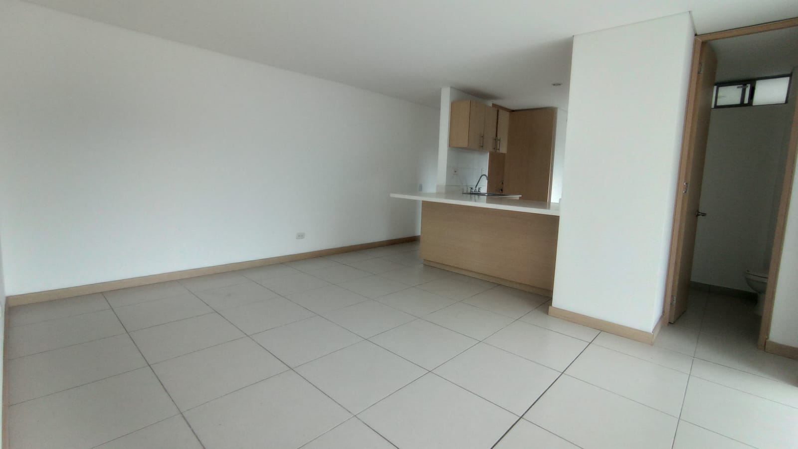 APARTAMENTO  PARA VENTA EN SABANETA ANTIOQUIA, (RENTANDO)