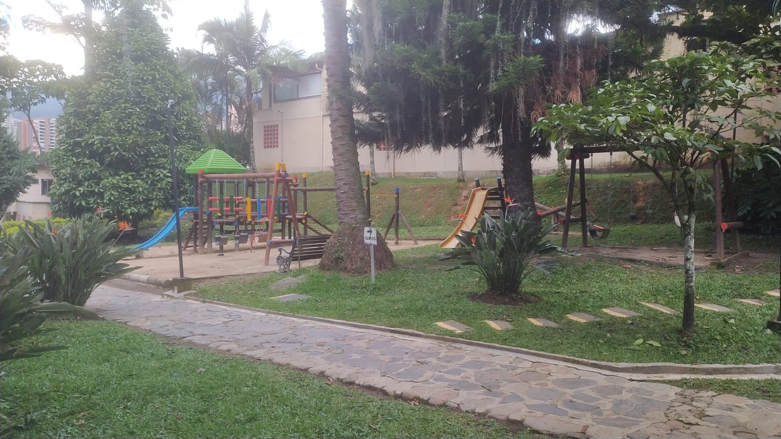 CASA PARA LA VENTA ENVIGADO ANTIQUIA