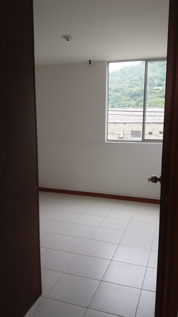 Apartamento en Venta en Los Colores Medellin