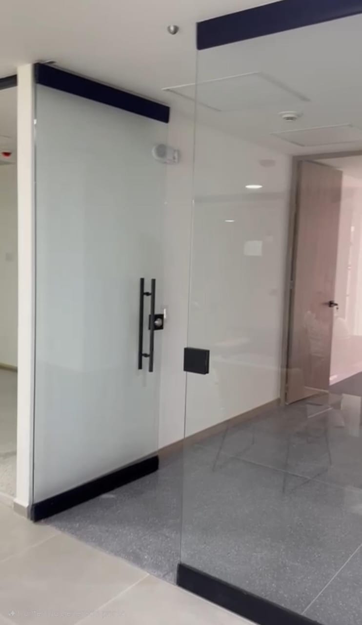 Consultorio en arriendo en San Diego - El Poblado