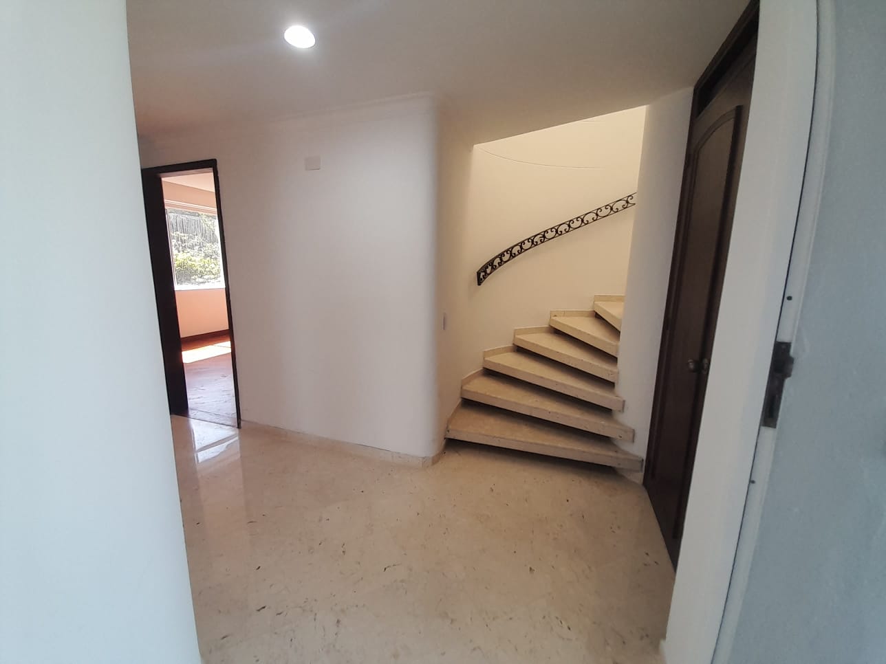 Penthouse en arriendo en el Poblado - Medellín
