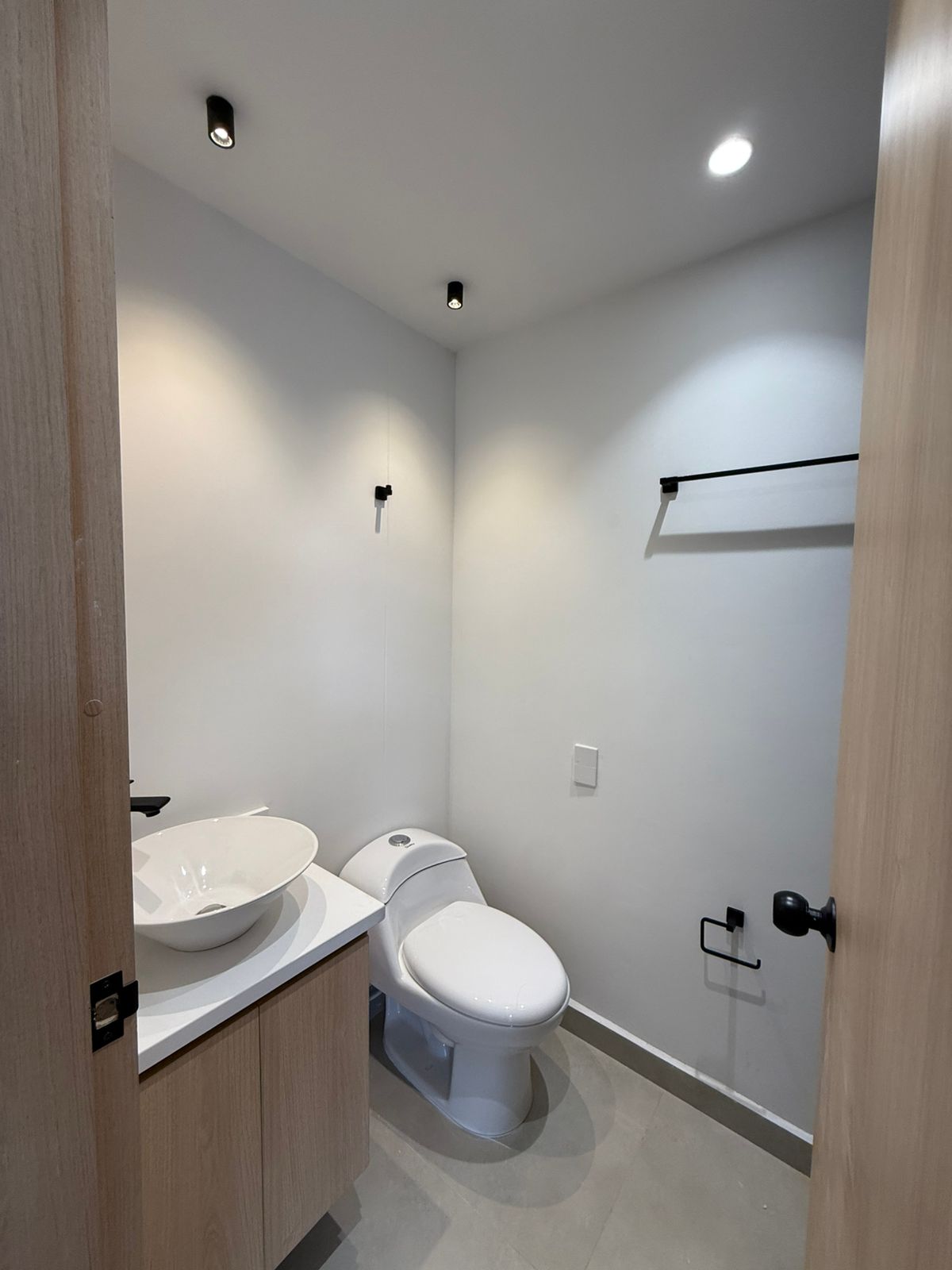 Venta de penthouse dúplex en Conquistadores remodelado