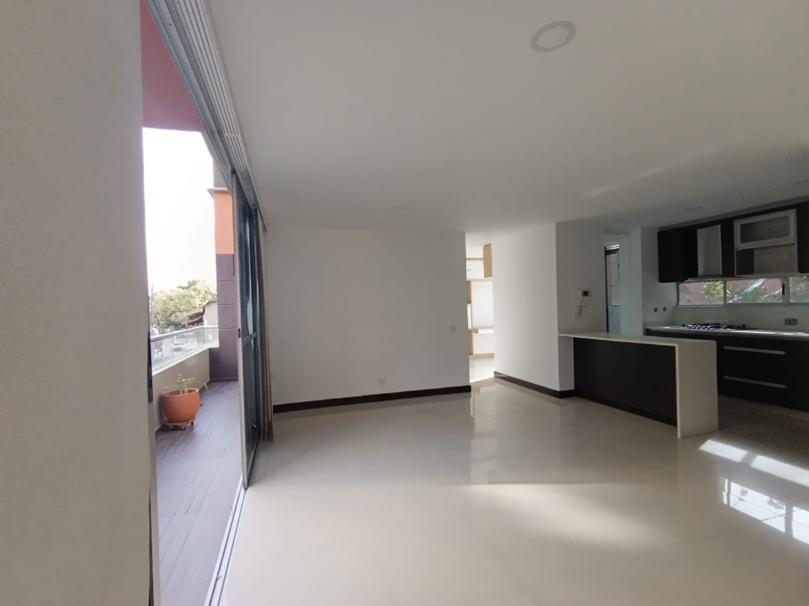 Apartamento en Arriendo  Medellín Laureles