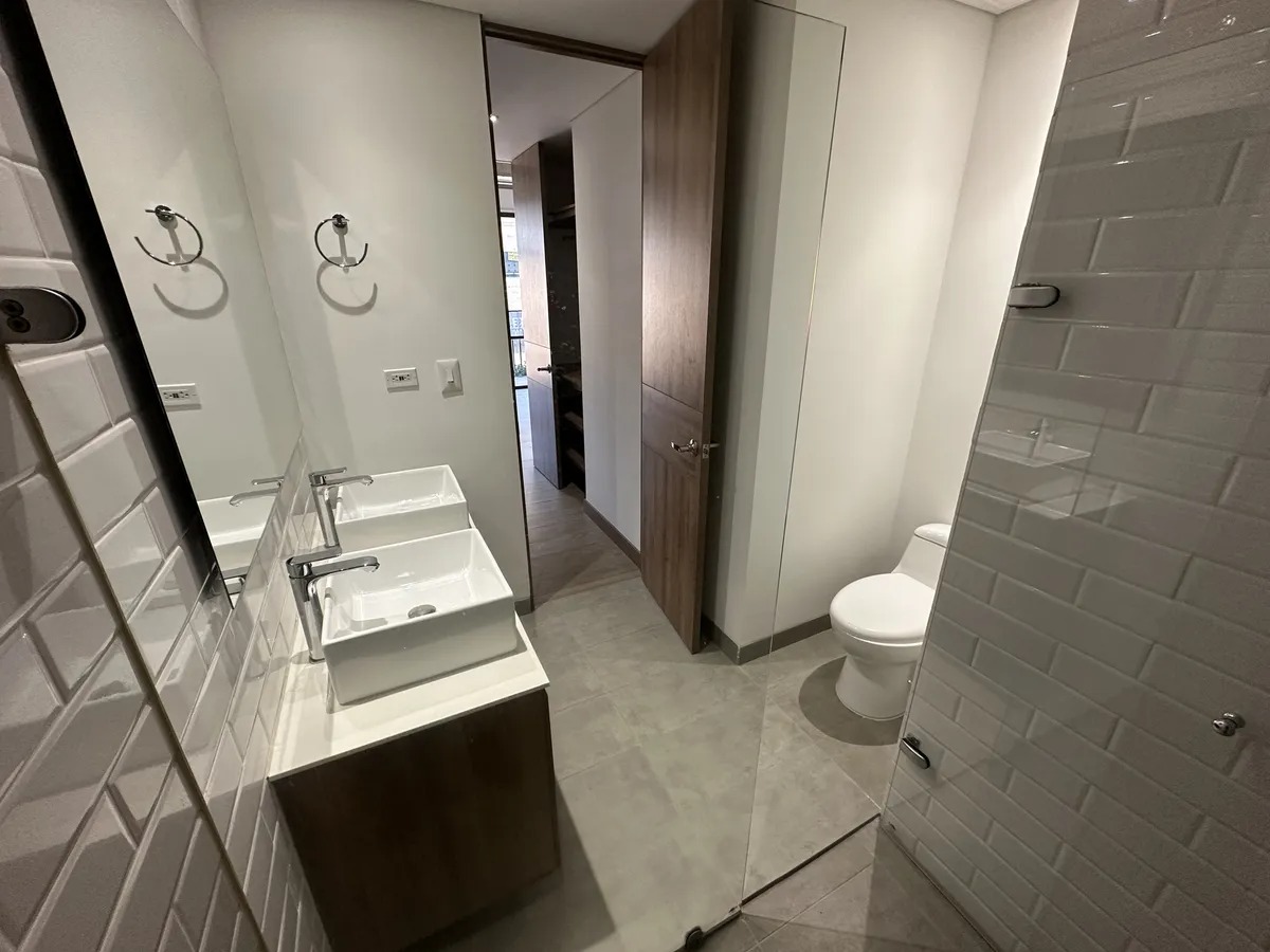 Apartartaestudio en venta Medellín  ciudad del rio