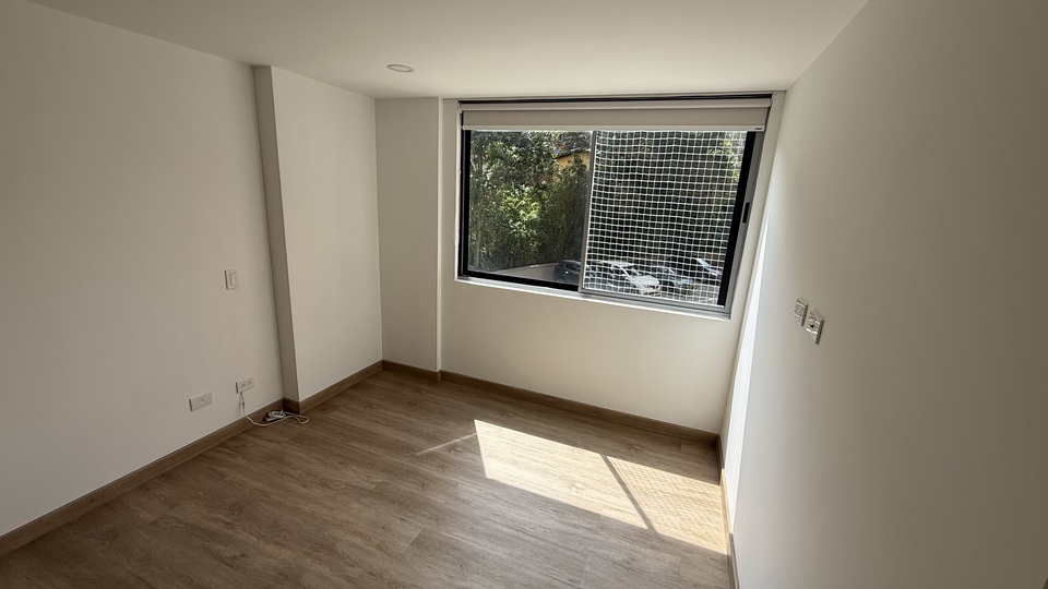 Apartamento para venta en envigado  loma del chocho