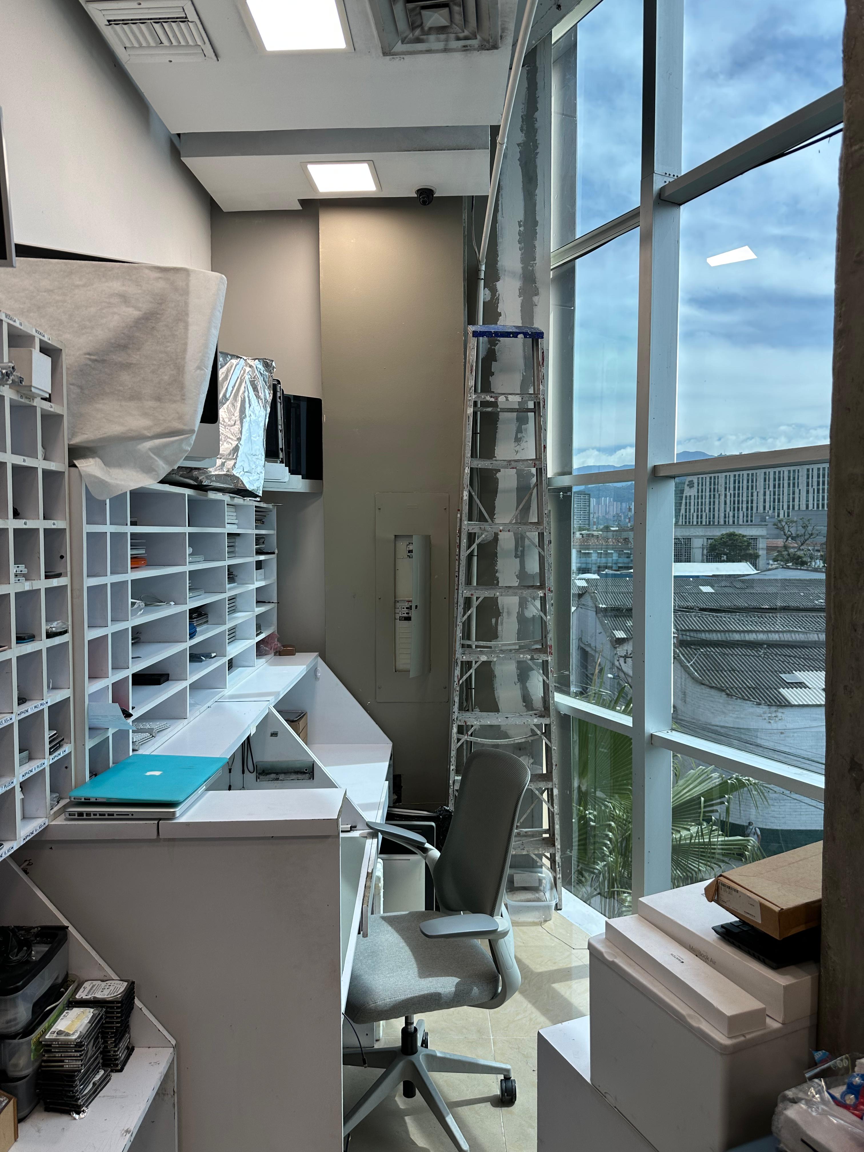 Local en venta centro comercial Premium Plaza