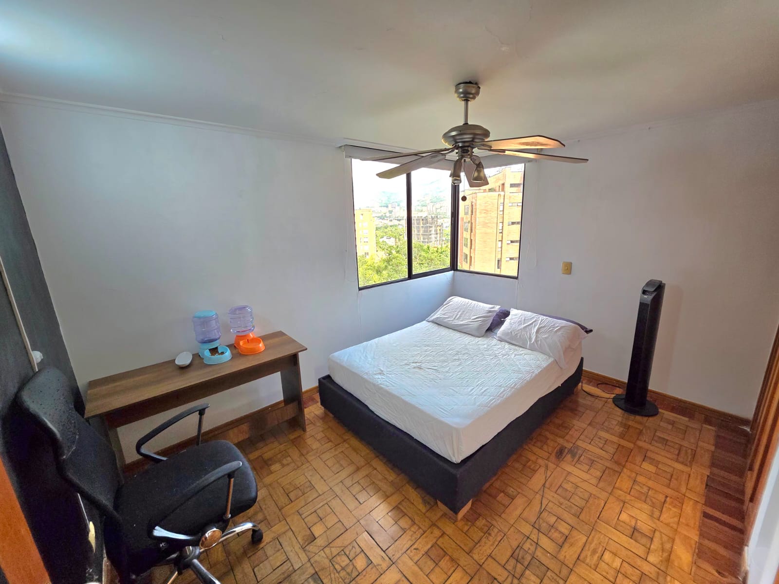 apartamento en venta en el poblado milla de oro cerca al santafe