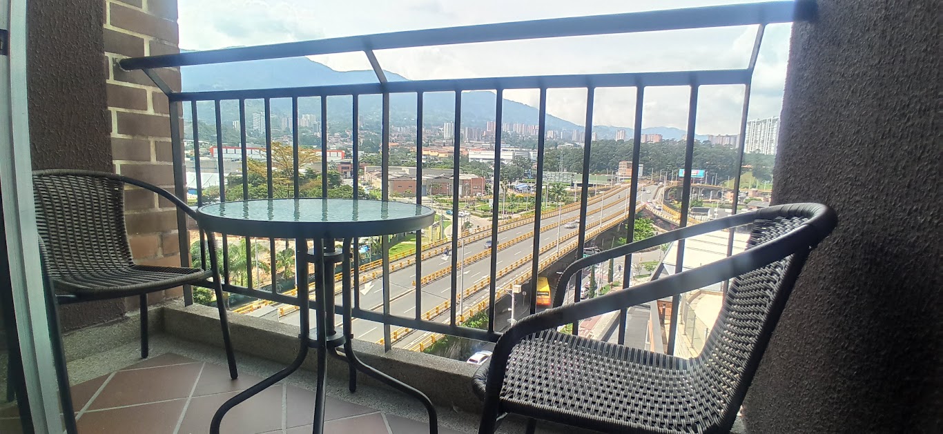 Apartamento en venta en sabaneta calle larga