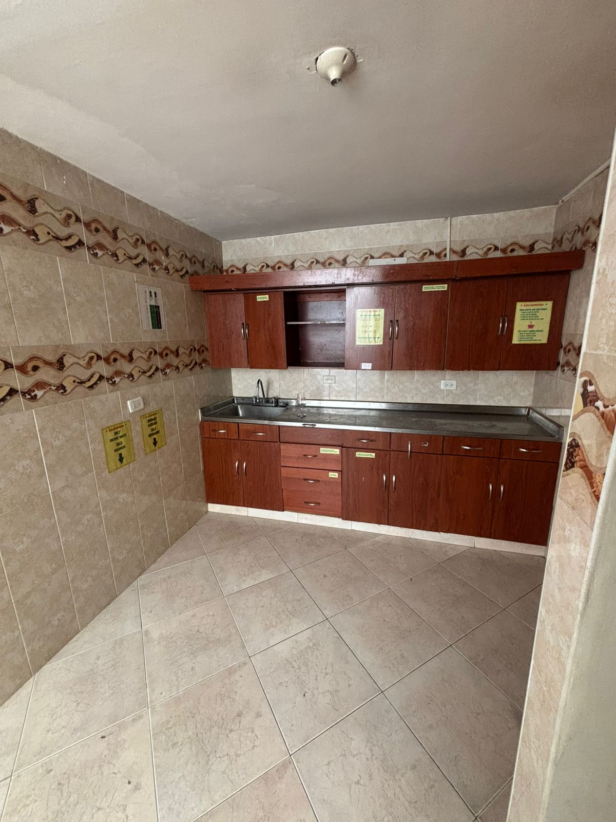Casa para la venta en Manila El Poblado