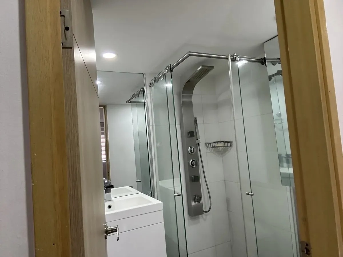 Apartamento para venta en Loma de los Bernal Medellín