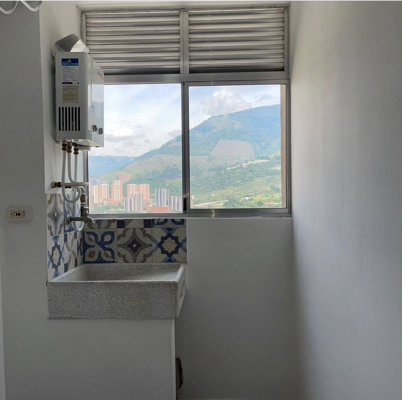 Apartamento en venta La Misericordia Copacabana – 3H + 2 baños