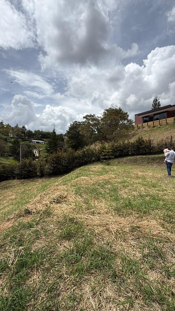 LOTE EN VENTA – PARCELACIÓN PIEDRAS BLANCAS
