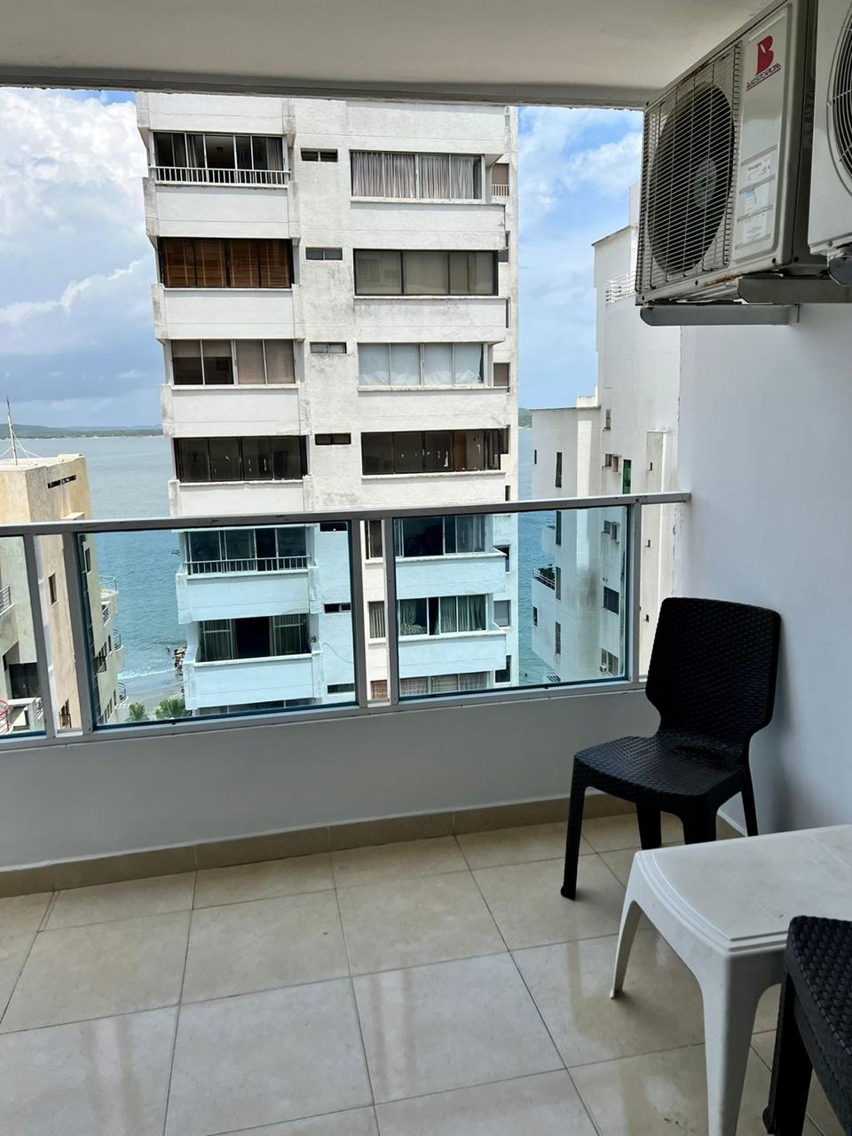 Venta de apartamento amoblado en Cartagena - el Laguito