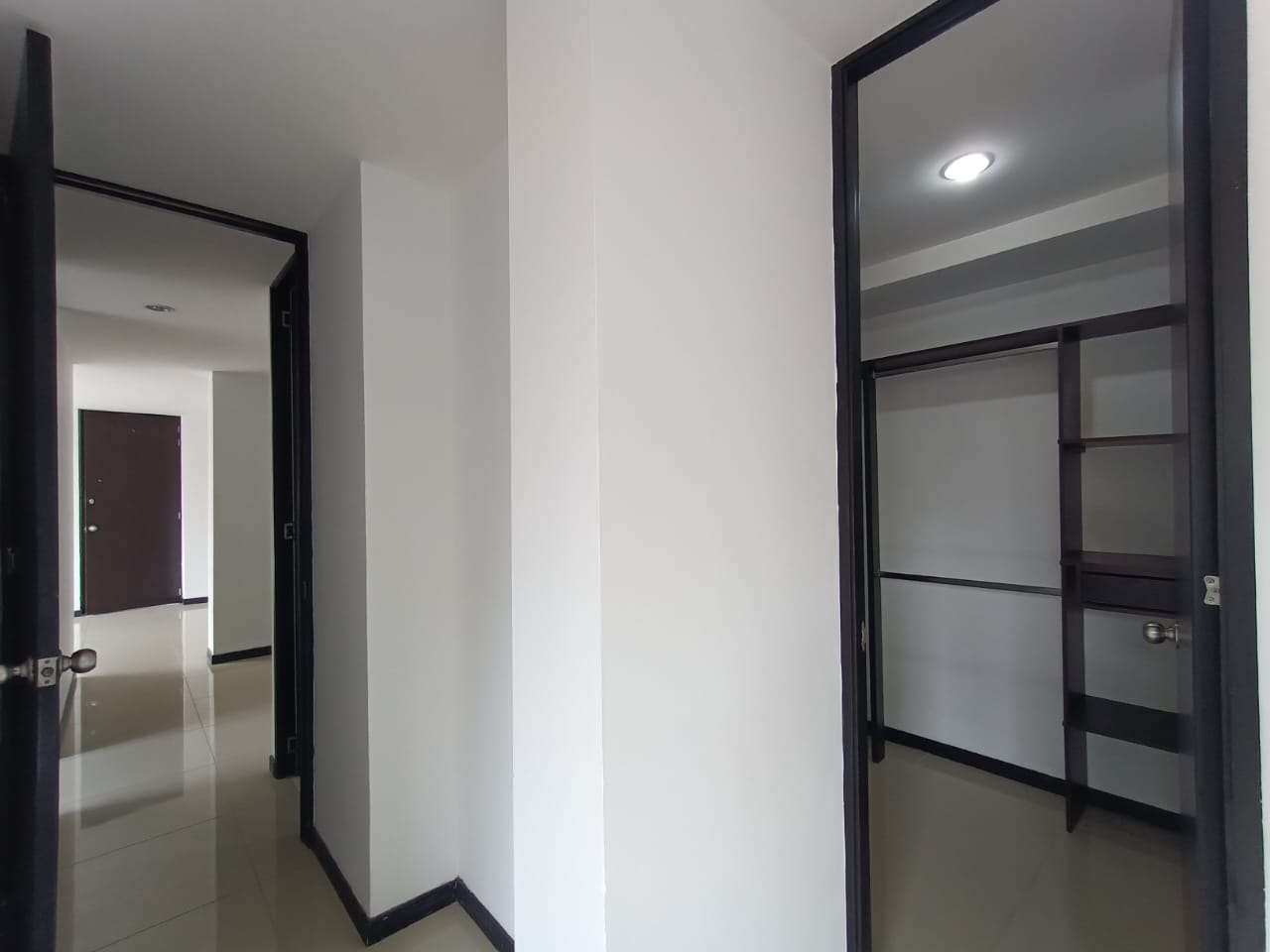 Apartamento en venta en el Poblado, sector Ciudad del Río