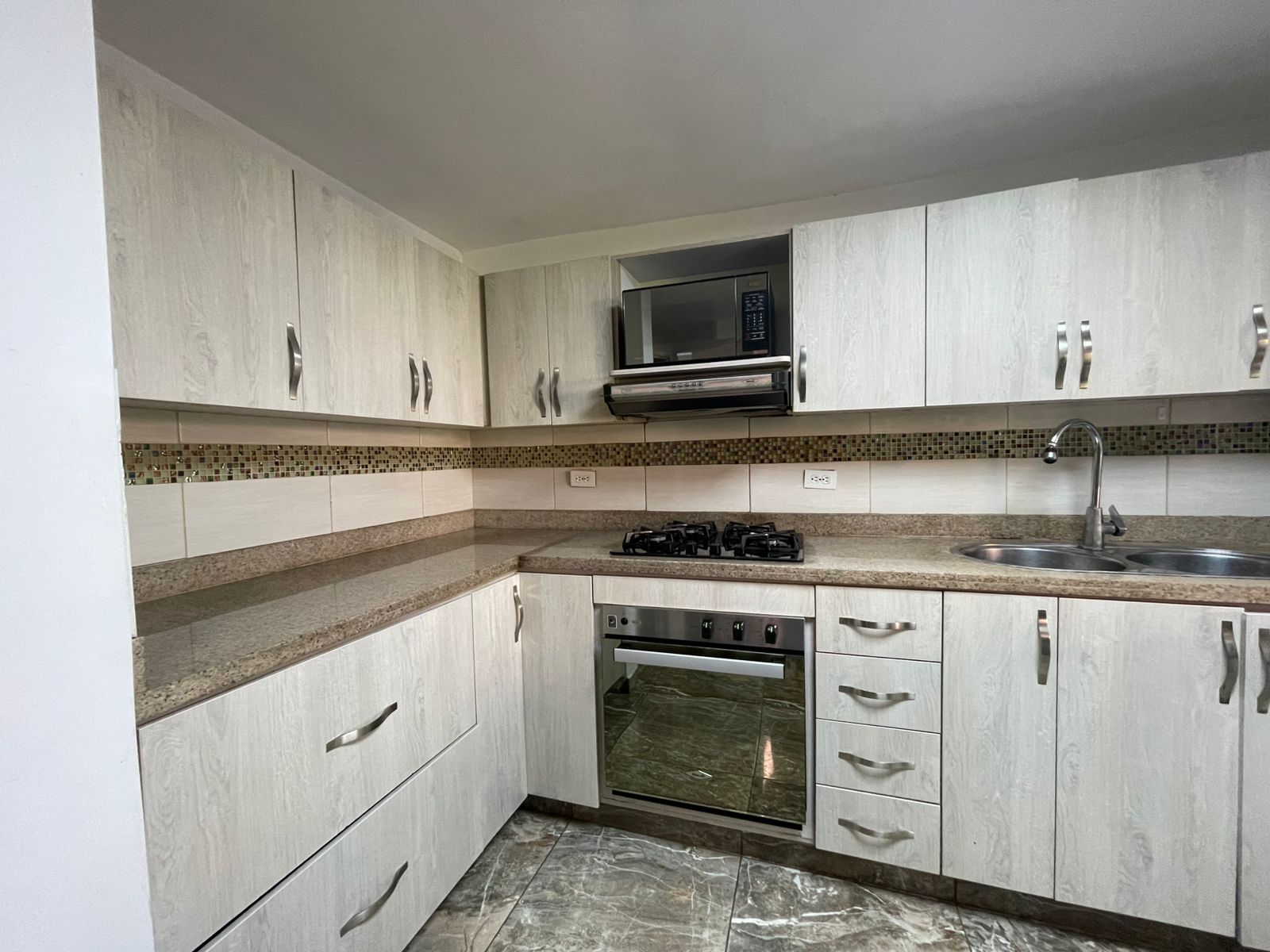 Casa para la venta en Sabaneta sector la Florida