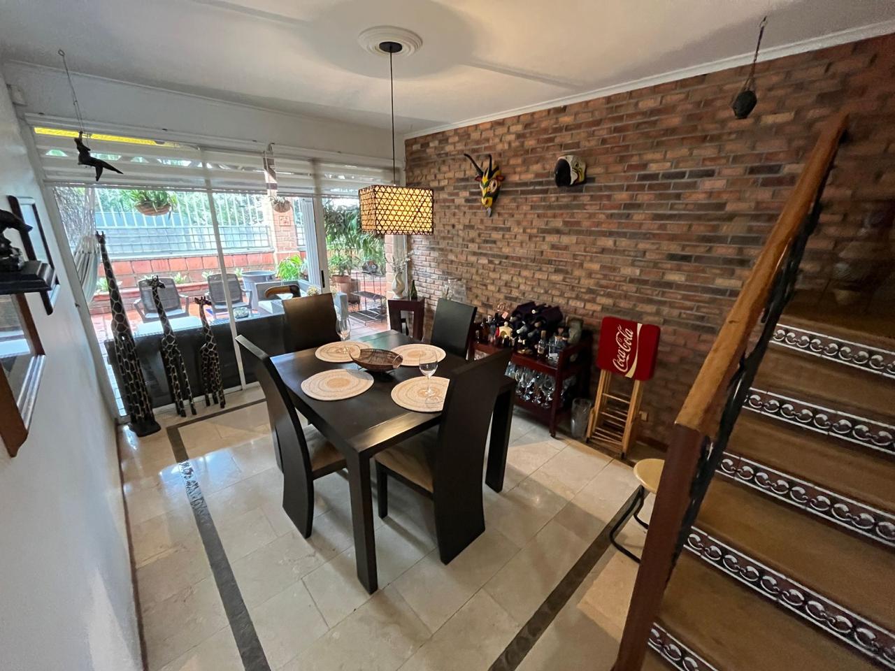 Casa para la venta Medellin loma de los Bernal