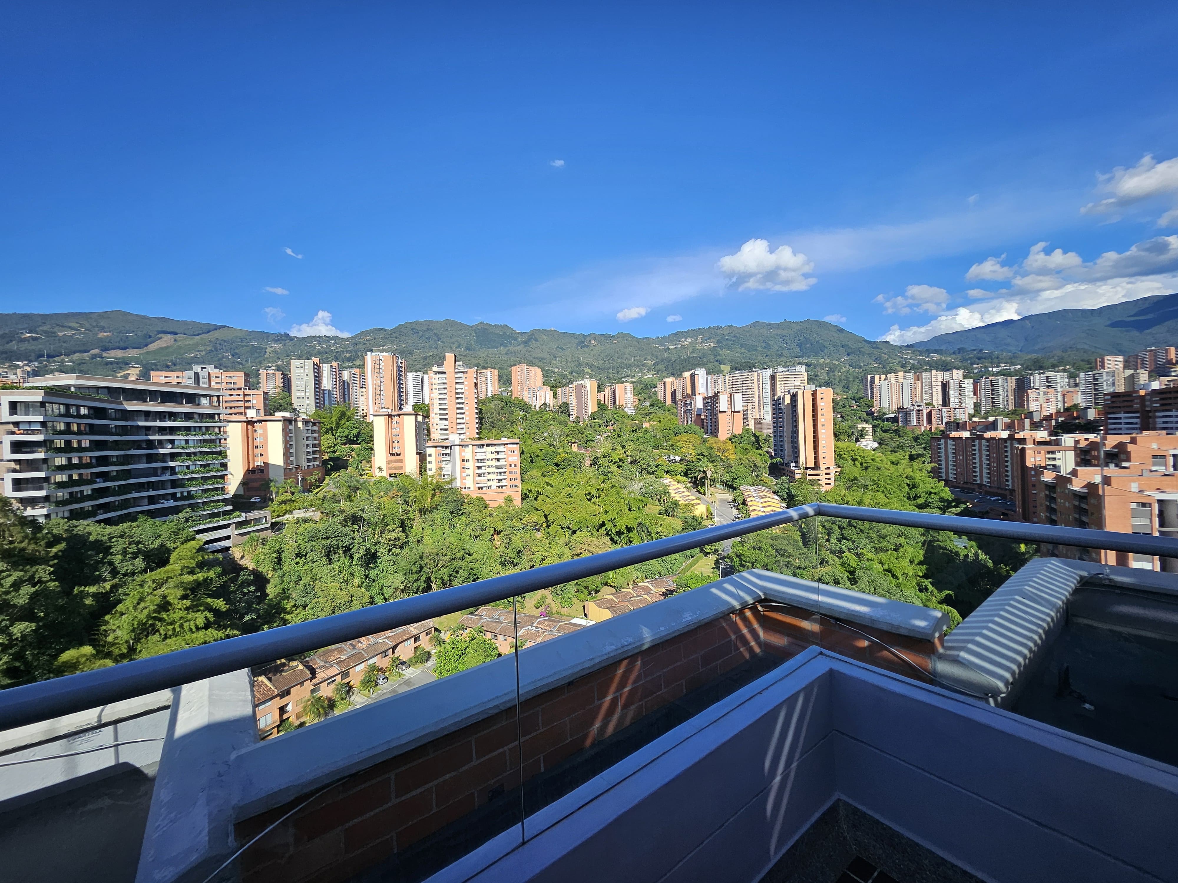 Apartamento duplex en venta en La Abadía  Envigado