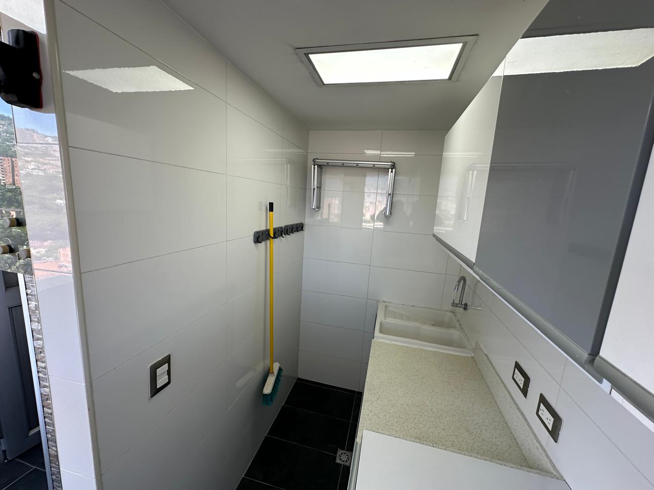 APARTAMENTO DUPLEX EN ARRIENDO SECTOR PILARICA