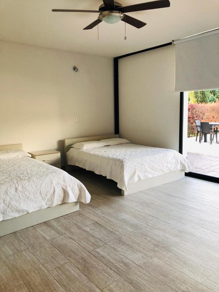 SE VENDE FINCA EN GIRARDOTA (ANTIOQUIA)